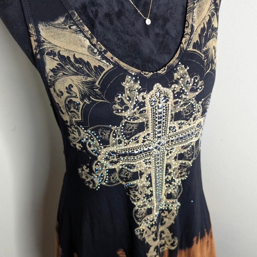 Black sleeveless top with cross design XLarge - Picture 3 of 8
